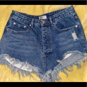 Vestique high wasted shorts